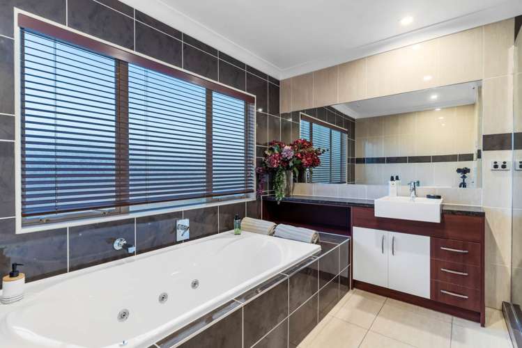 14 Vin Alto Drive Flat Bush_17