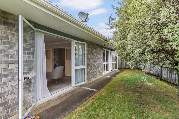 9 Redfern Lane Glenfield_20