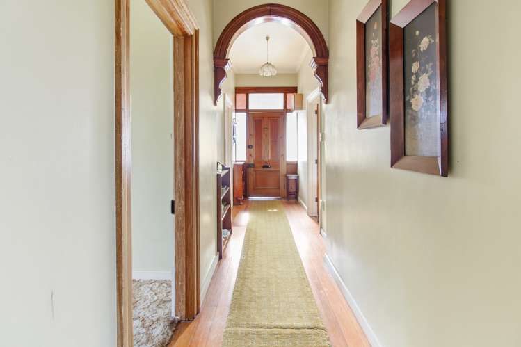 2 Roslyn Terrace Seaview_2