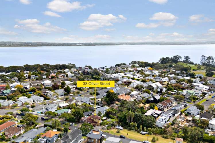 38 Oliver Street Point Chevalier_19