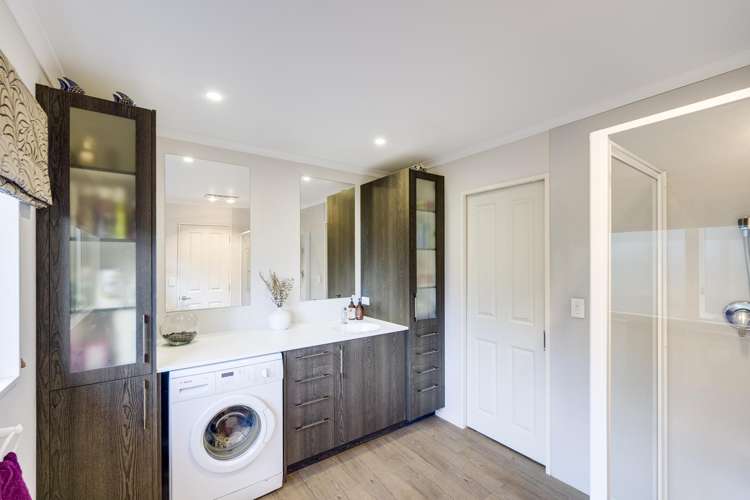 5a Queens Walk Taradale_9