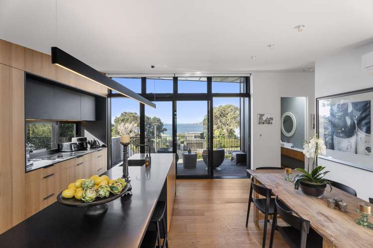 4 Waikare Road Oneroa_1