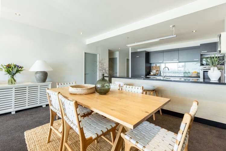 303/14d West Quay Ahuriri_7