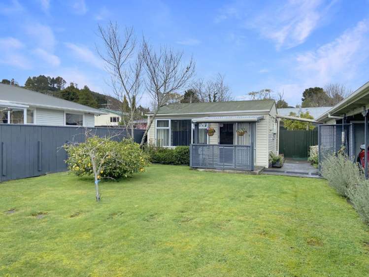 9 Totara Park Road Clouston Park_10