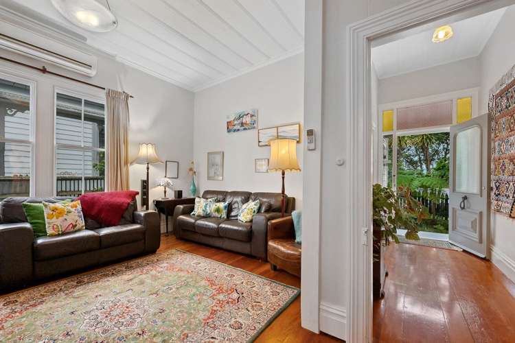 28 Summer Street Stanley Point_36