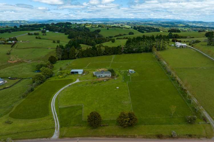 33 Signal Road_2