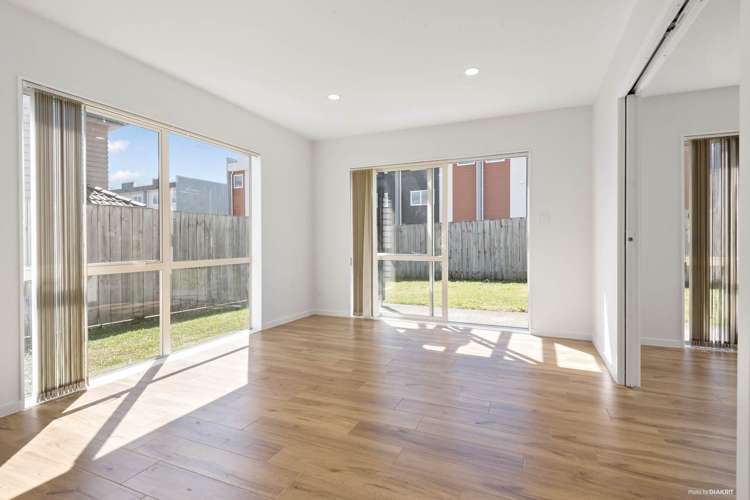 17 Merlot Way Te Atatu South_7