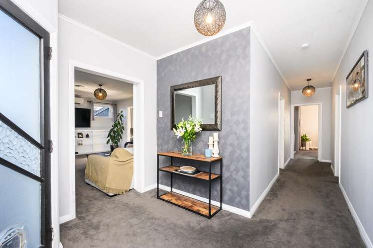 3 Aberdeen Avenue_2