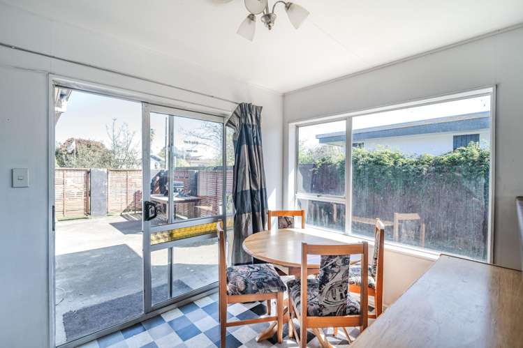 14 Stonehaven Street Flaxmere_6