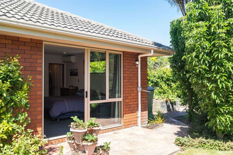 25 Chesterfield Mews Russley_8