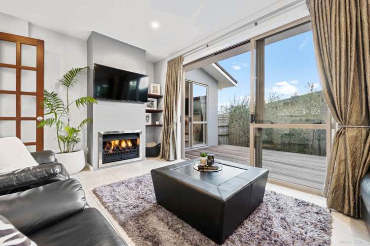 31 Pine Harbour Parade Beachlands_12