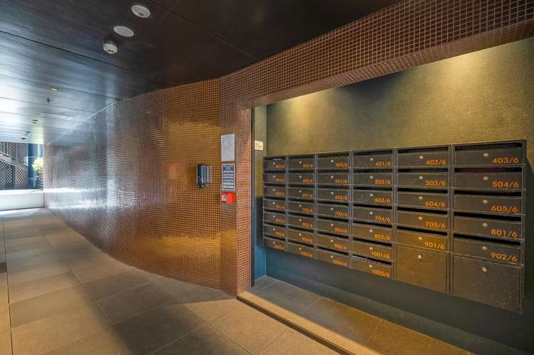 601/6 Dock Street Auckland Central_17