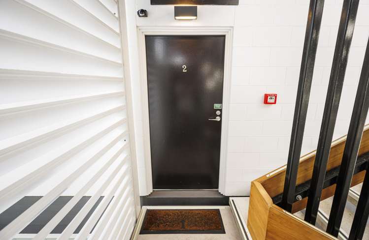 2/63 Papanui Road Merivale_11