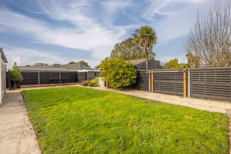 72 Greenhaven Drive Burwood_15