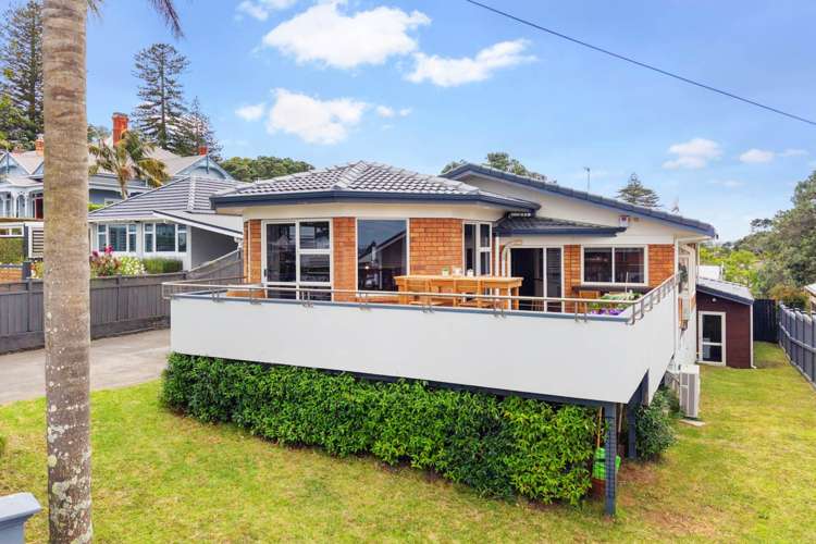 61 Quadrant Road Onehunga_17