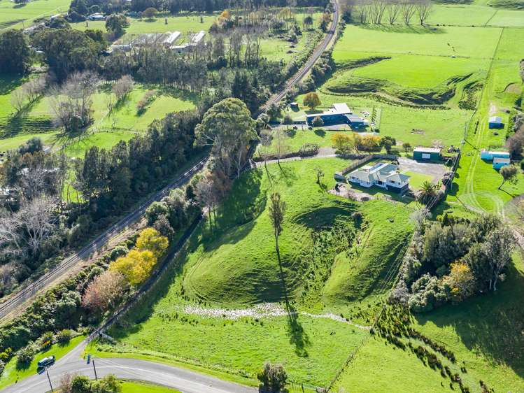 51 Roslyn Road Levin_19