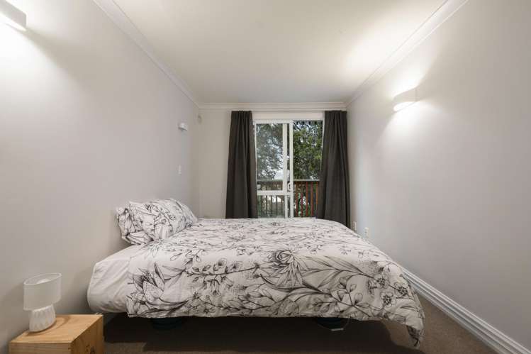 13C Lawrence Street Newtown_8