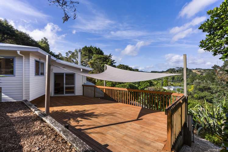 105 Waitakere Road Waitakere_21