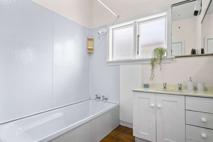 66 Bassett Street Burwood_8