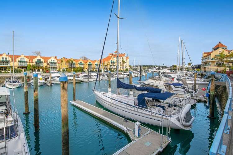 49 Waterside Crescent Gulf Harbour_14