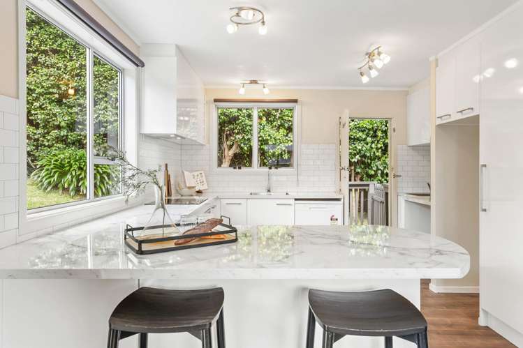 10 Kawaka Street Titirangi_2