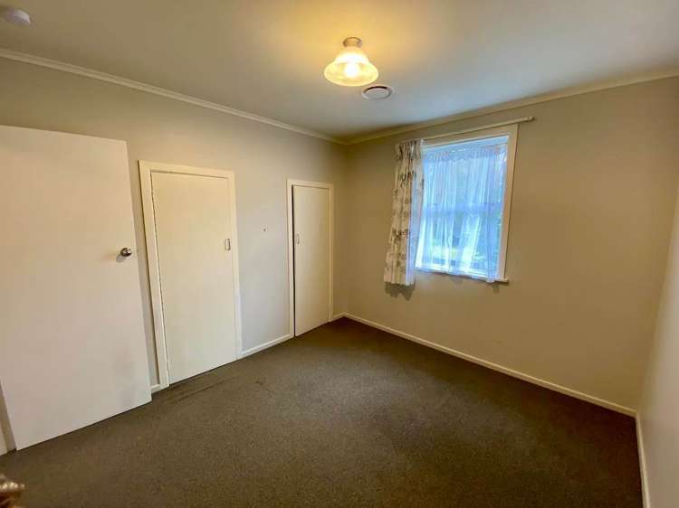 42 Beaumonts Way Manurewa_6