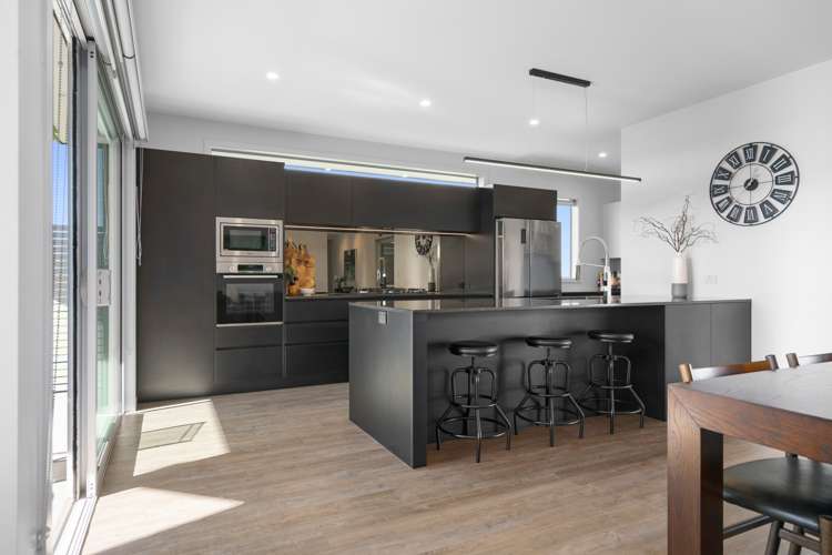 20 Recite Avenue Leamington_6