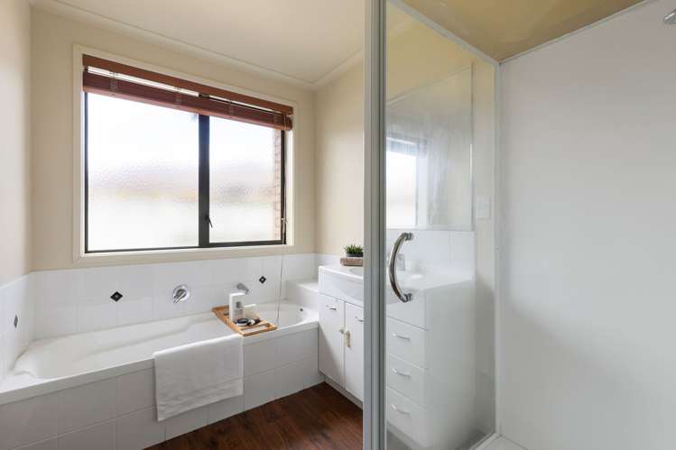 43 Parkside Drive Huntington_20