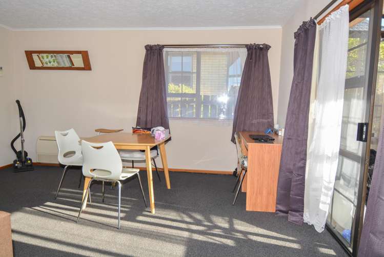 2/239 Spey Street Invercargill_7
