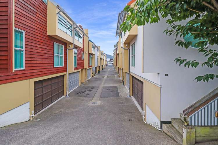 1b/10 Park Avenue Epuni_8