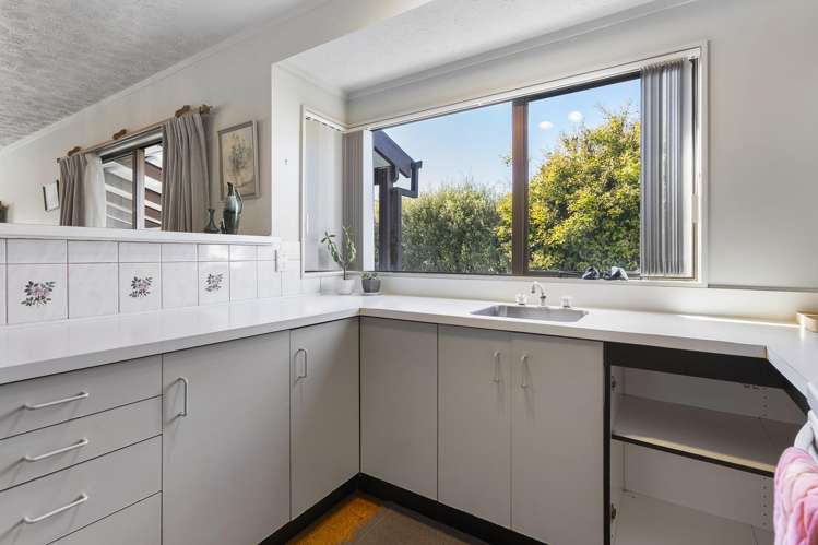 100 Manhattan Heights Glendene_5