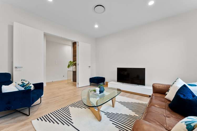 18 Siren Street Wainui_9