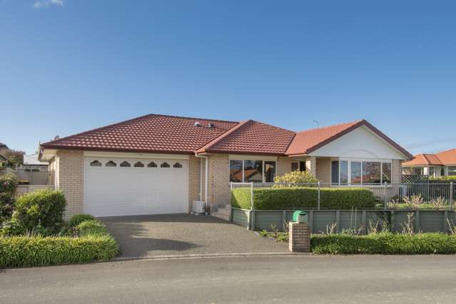 13 Gleneagles Drive Aongatete_1