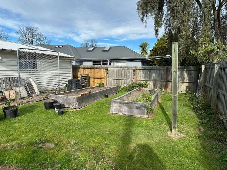 232 Knowles Street St Albans_12