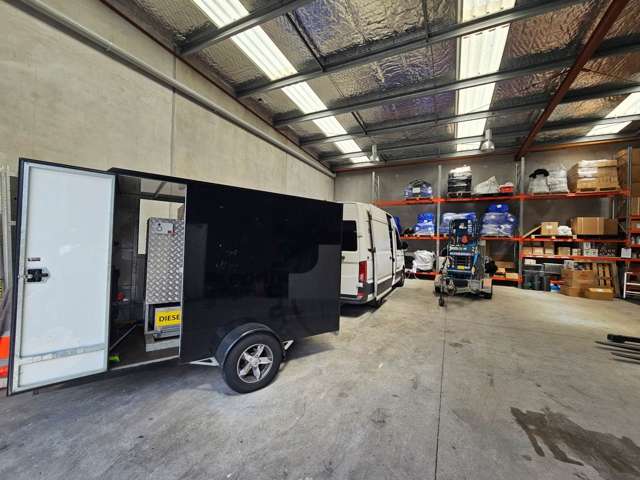 Unit D/156 Bush Road Albany_3