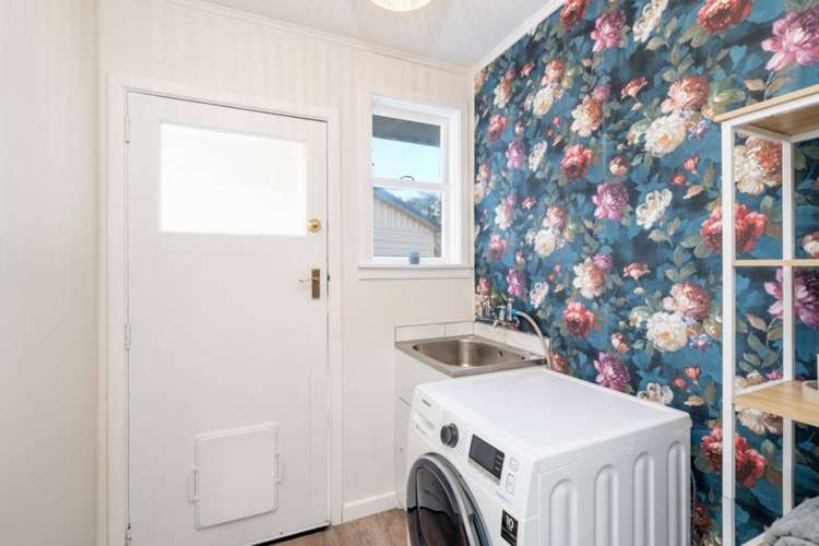 323 St Andrew Street Glengarry_12