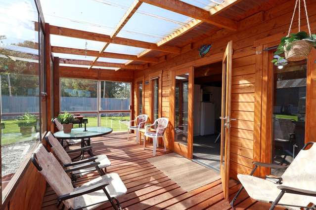 13 Danube Road Winton Surrounds_2