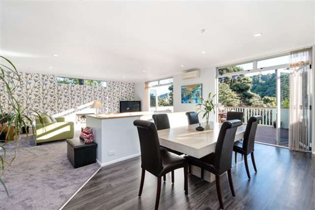 15 York Road Titirangi_4