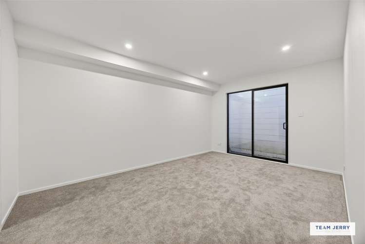 27 Jandell Crescent Bucklands Beach_9