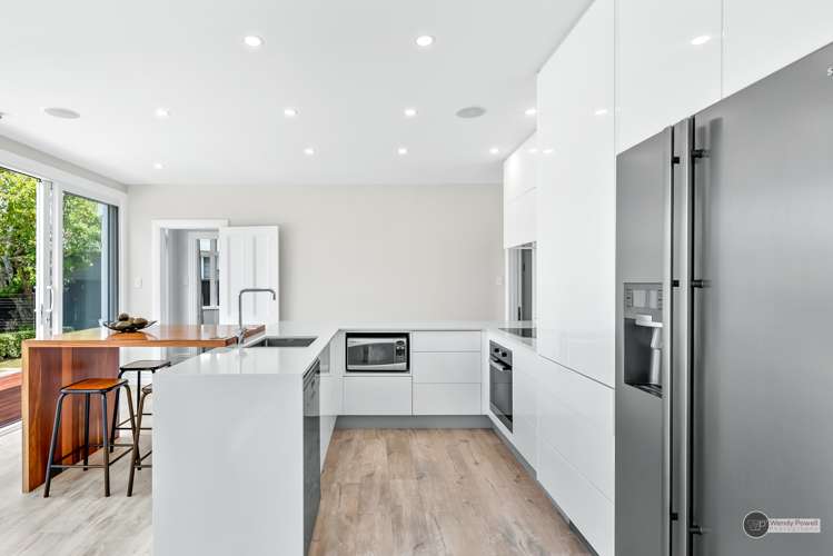 4 Hautana Square Woburn_13