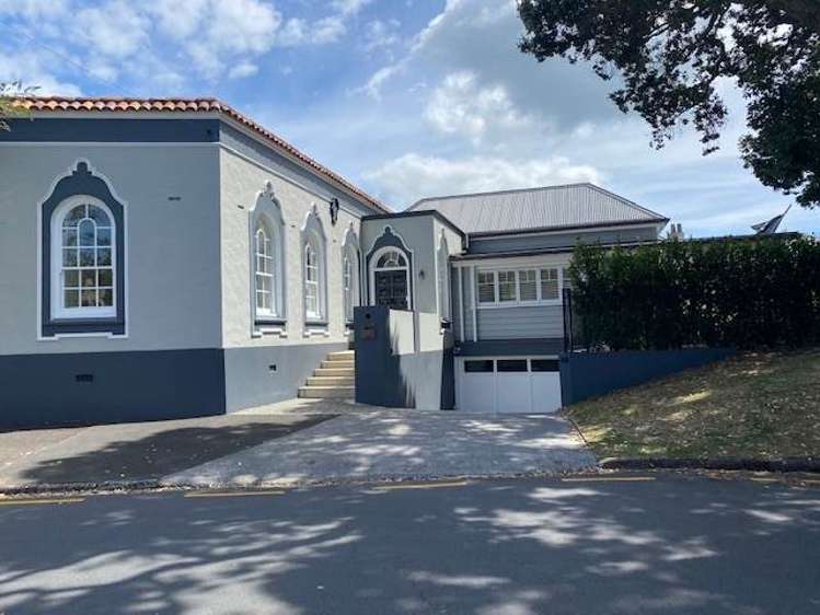 33 Cheltenham Road Devonport_18