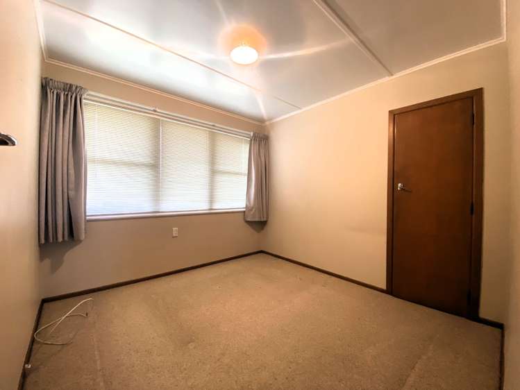 14 Clarence Cox Crescent Pirimai_6