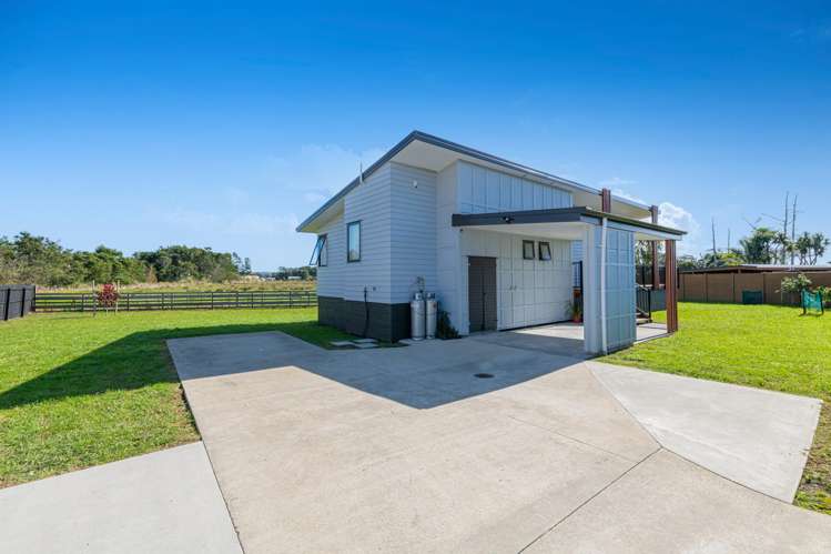 30 Aitkenhead Court Parakai_28