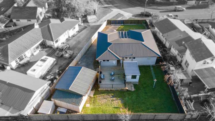 14 Wetherby Grove Wainuiomata_23