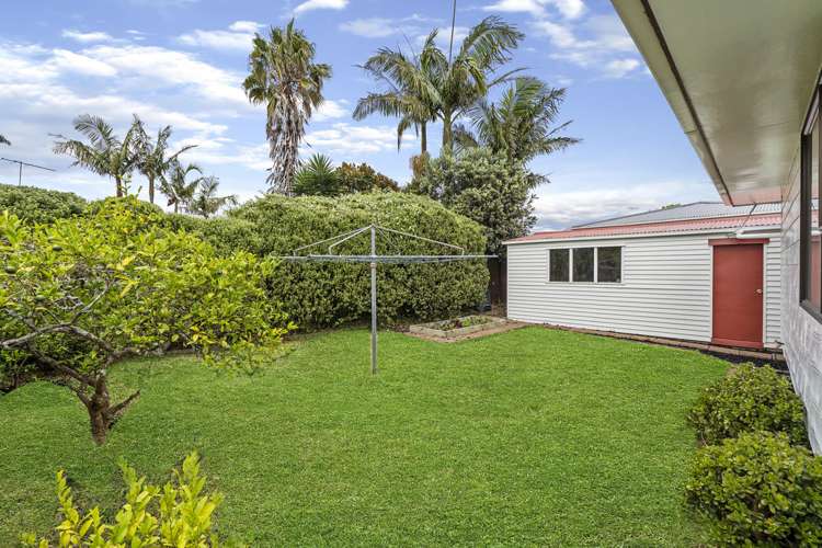1/8 Vodanovich Road Te Atatu South_16