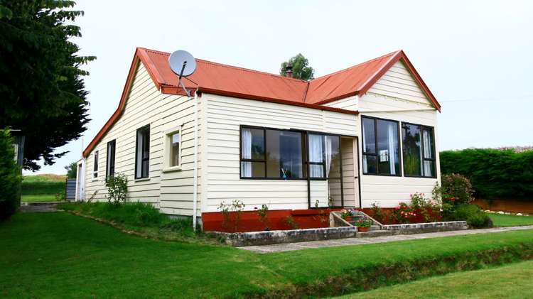 89 Pensher Street Waitahuna_1