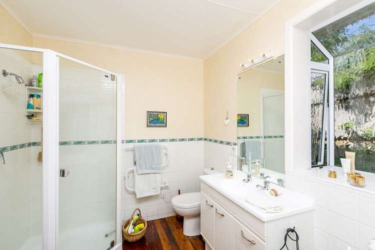 4a Wallace Place Westown_8