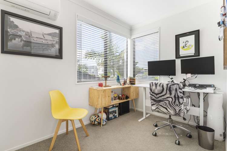 72 Constellation Avenue Beachlands_15