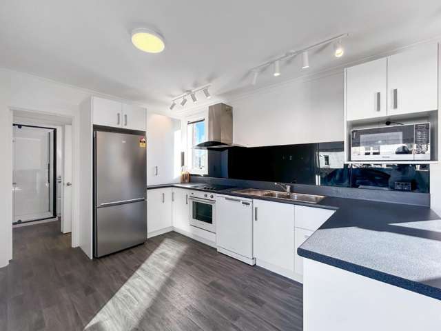 8 Elizabeth Street 10437_2