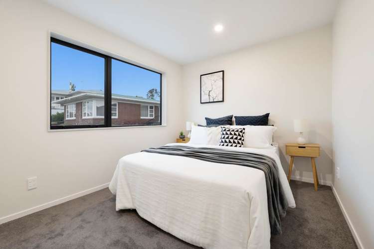 8A Mason Street New Lynn_24